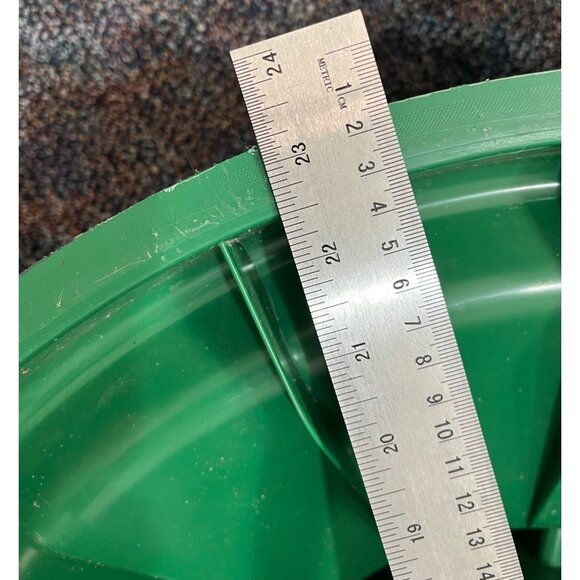 Plastic Christmas Tree Stand Green  23 Inches Round C82 - Picture 3 of 11